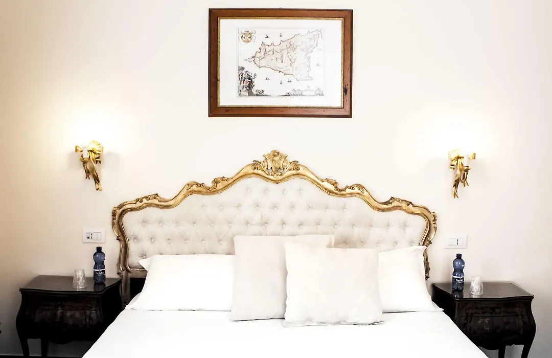 Joan's Heritage Bed & Breakfast Taormina